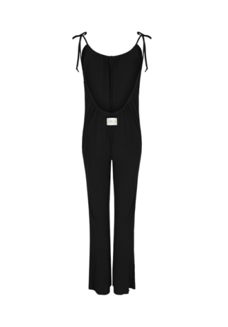 Long-black pants overall