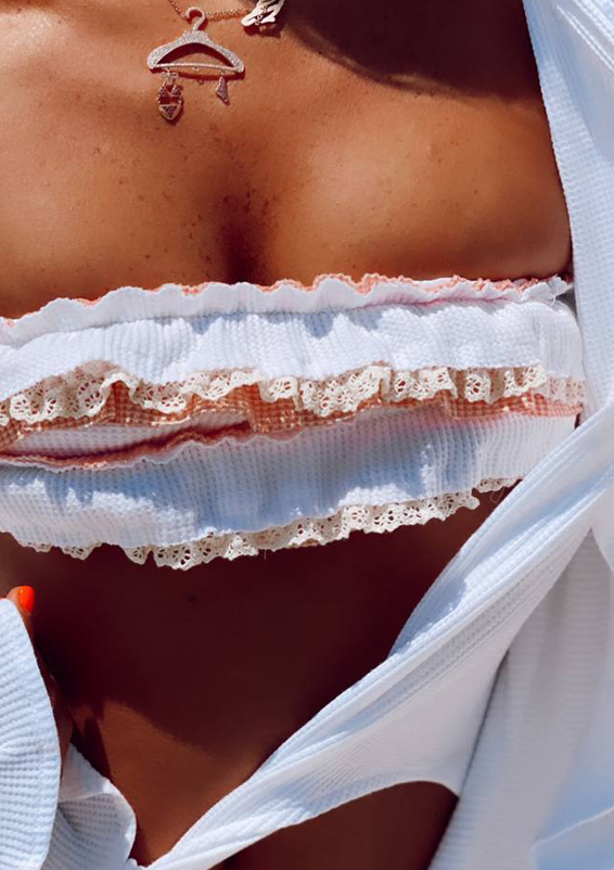 בגד ים סטרפלס וופל וינטאז׳ לבן אפרסק 3.png