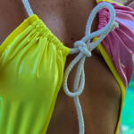 בגד ים שלם צהוב ורוד.png