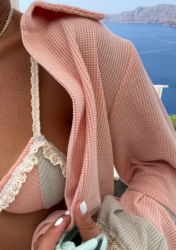 וופל אפרסק סלאדין עליונית5.png וופל אפרסק סלאדין עליונית5.png