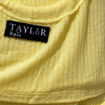 חליפת וופל גופיה גב פתוח וחצאית צהוב1.png חליפת וופל גופיה גב פתוח וחצאית צהוב1.png