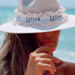 טיילור וינטאז לבן כובע3.png טיילור וינטאז לבן כובע3.png