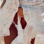 טיילור וינטאז לבן עליונית2.png טיילור וינטאז לבן עליונית2.png