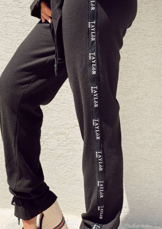 סט וופל וינטאז׳ שחור מכנס5.png