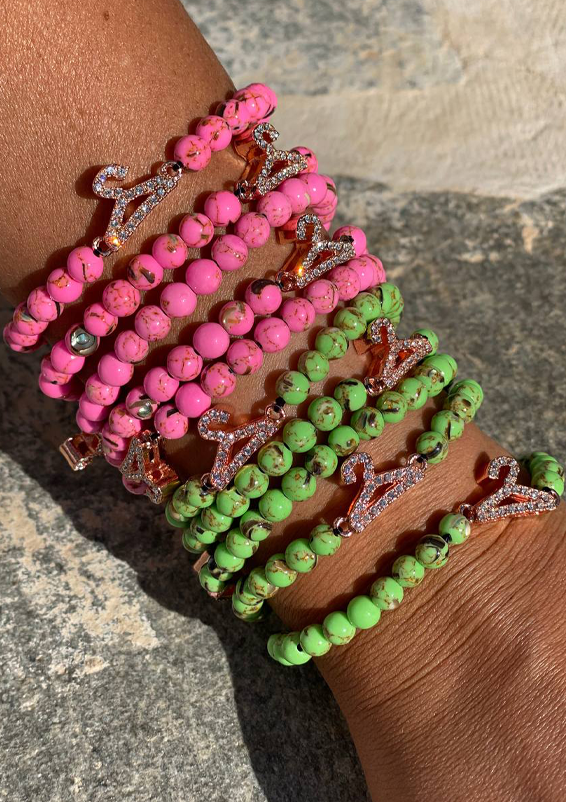 שלאגר סטייל צמידי חרוז2.png שלאגר סטייל צמידי חרוז2.png